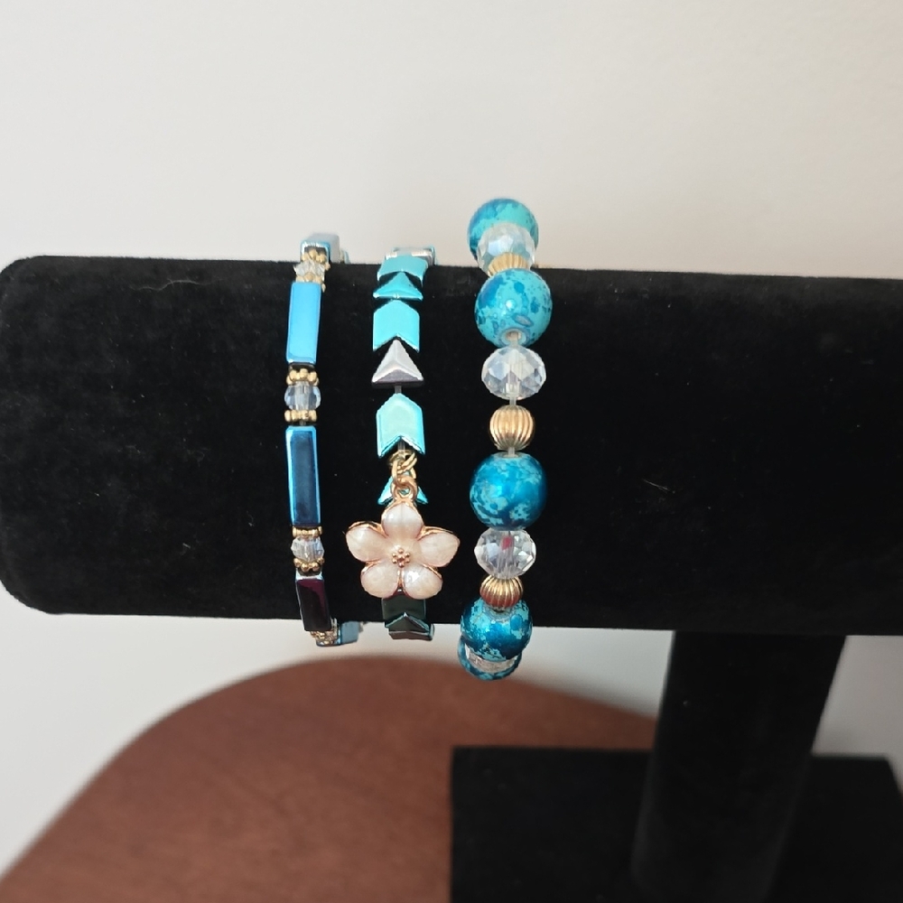 Erimish Gem Jam Turquoise Blue Beaded Trio Bracelet Set w/flower charm